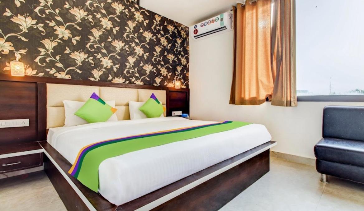 Hotel Whitehouse Ac Family Room อัครา ภายนอก รูปภาพ